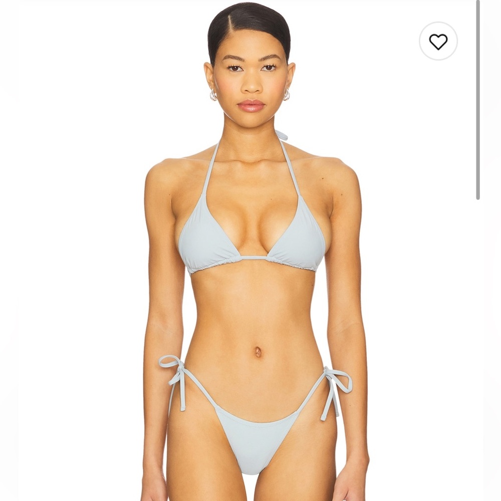 Éterne Isla Bikini